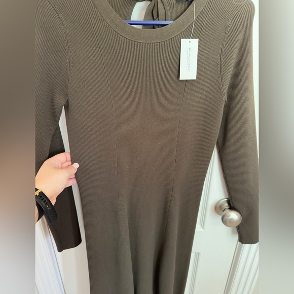 Banana Republic Fitted Ribbed Dress - Picture 4 of 4